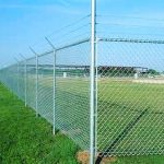 شبوك الملاعب